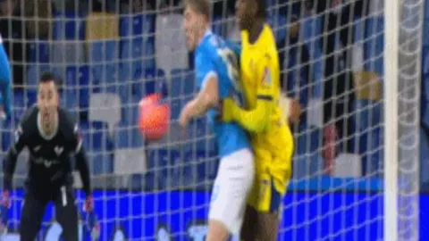 《马竞辟谣：加拉格尔转会传闻不属实，与多方俱乐部均未谈拢》